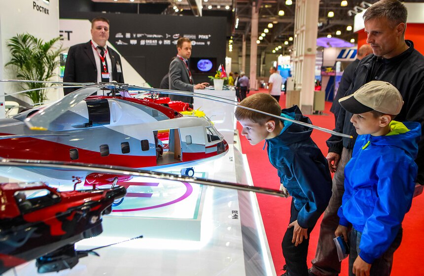Выставка вертолетов HeliRussia прошла в "Крокус Экспо" 6 фото