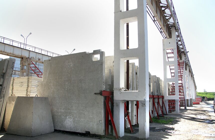 Мэр посетил реконструированный ДСК на Новохохловской улице 2 фото