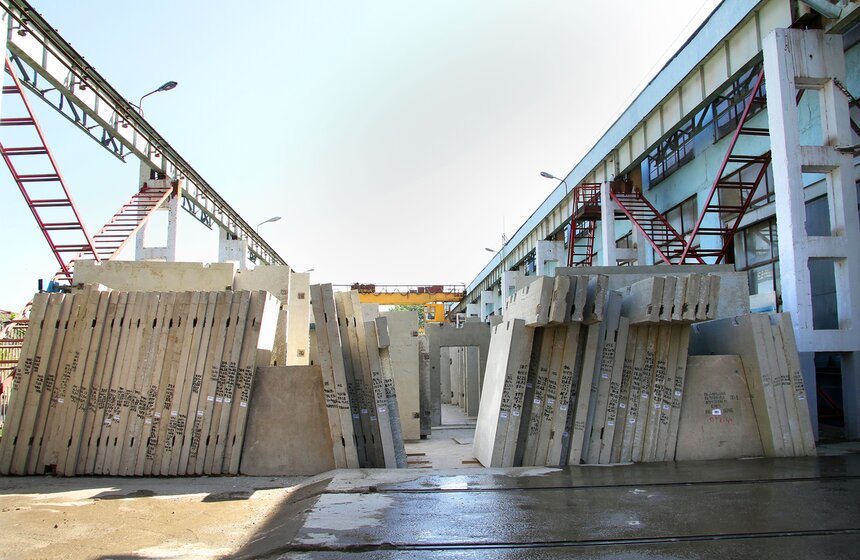 Мэр посетил реконструированный ДСК на Новохохловской улице 3 фото