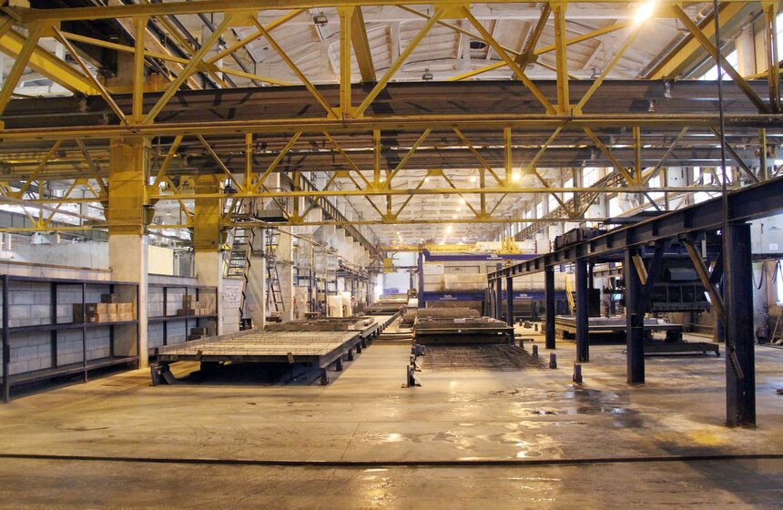 Мэр посетил реконструированный ДСК на Новохохловской улице 12 фото