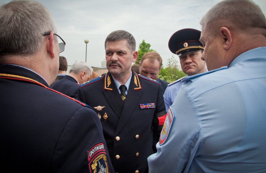 В столице простились с погибшим полицейским Андреем Банновым 24 фото