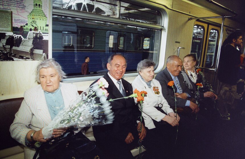 Поезд "Курская дуга" впервые появился на линии 8 мая 2003 года к 60-летию знаменитого сражения. Проехать в нем можно по Сокольнической линии. Фото: ТАСС/ Олег Булдаков