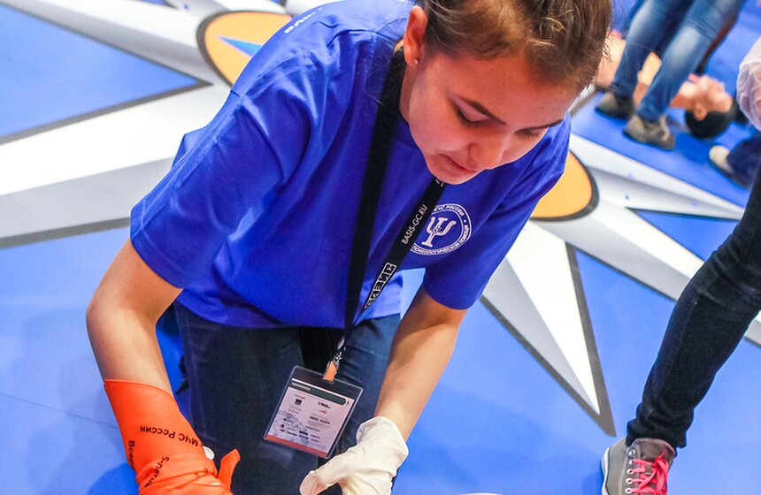 На ВДНХ открылся Международный салон "Комплексная безопасность" 12 фото