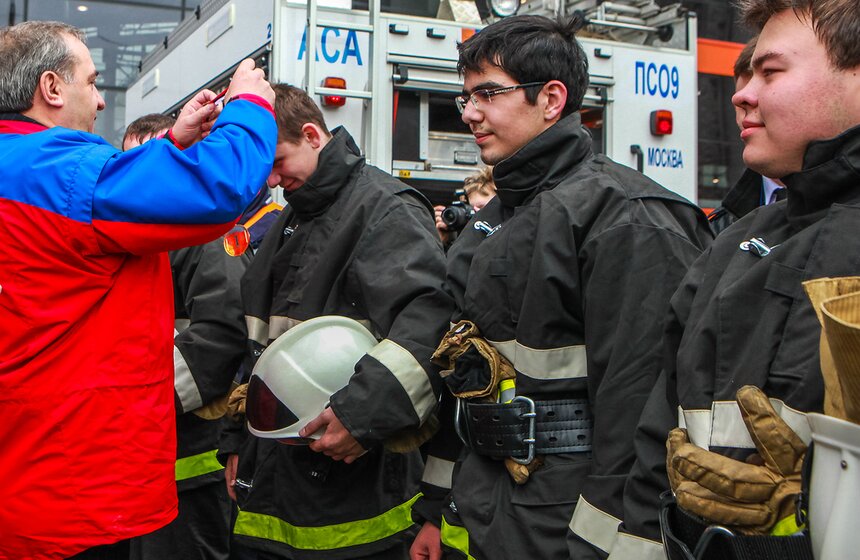 На ВДНХ открылся Международный салон "Комплексная безопасность" 23 фото