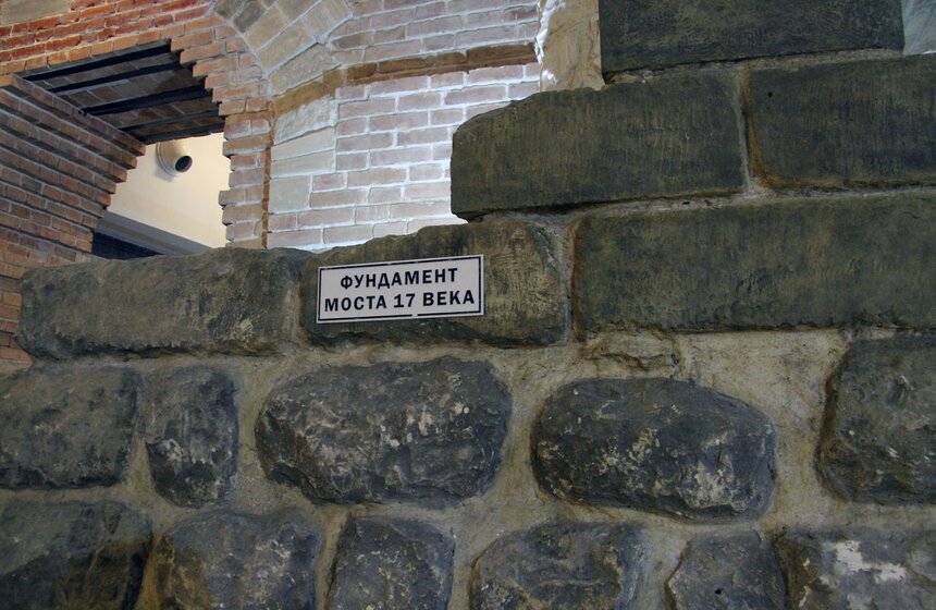 Мэр Москвы открыл Музей археологии после реставрации 6 фото