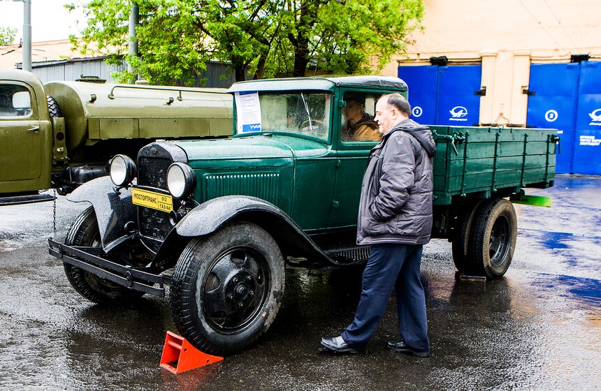 Соревнования по вождению между сотрудниками транспорта столицы 3 фото