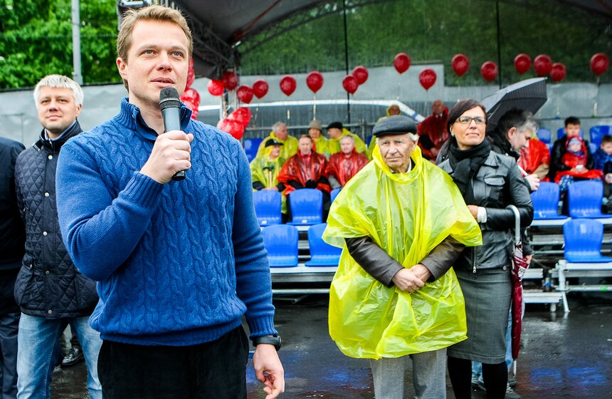 Соревнования по вождению между сотрудниками транспорта столицы 13 фото