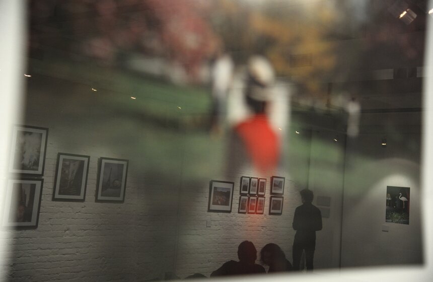 В Центре братьев Люмьер открылась выставка стрит-фотографии 1 фото