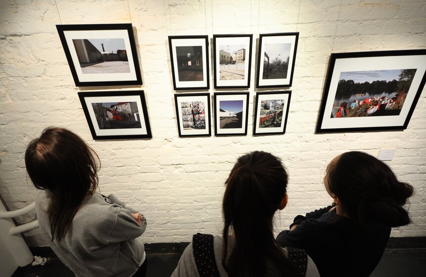 В Центре братьев Люмьер открылась выставка стрит-фотографии 17 фото