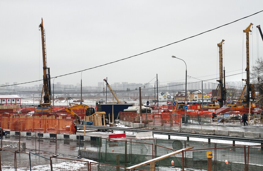 Сергей Собянин посетил строительство эстакады на Волоколамке 2 фото