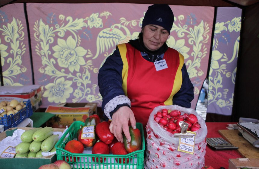 В Москве заработали ярмарки выходного дня 2 фото