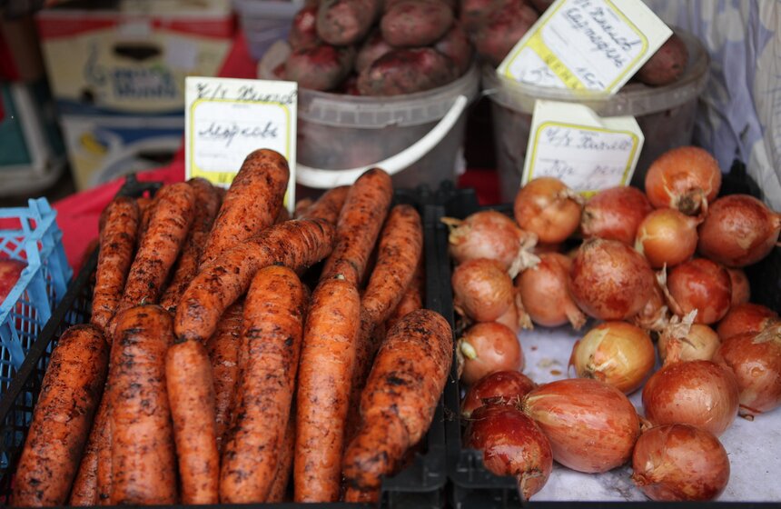 В Москве заработали ярмарки выходного дня 3 фото
