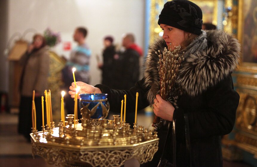 Православные в столице отмечают Вербное воскресенье 15 фото