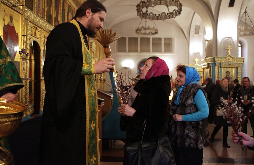 Православные в столице отмечают Вербное воскресенье 7 фото