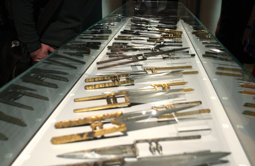 В музее Востока открылась выставка "Смертельная красота" 16 фото