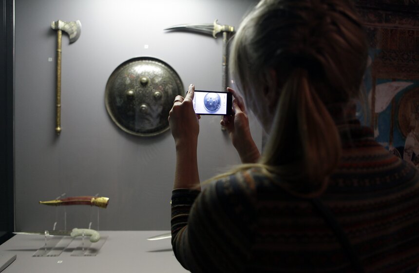 В музее Востока открылась выставка "Смертельная красота" 4 фото