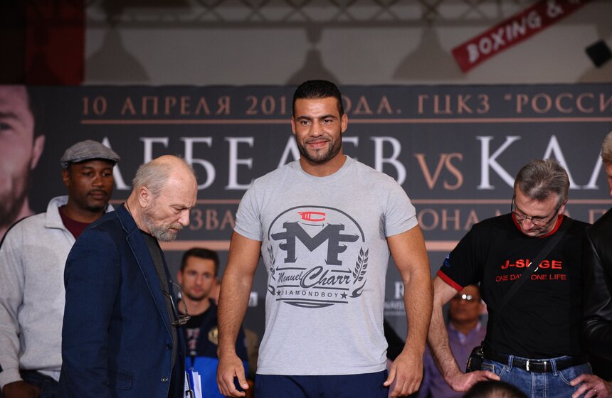 В Лужниках перед боем взвесили боксеров Лебедева и Каленга 7 фото