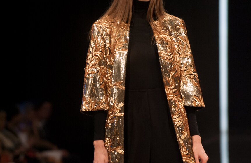 Неделя моды в Москве открылась показом Валентина Юдашкина 16 фото