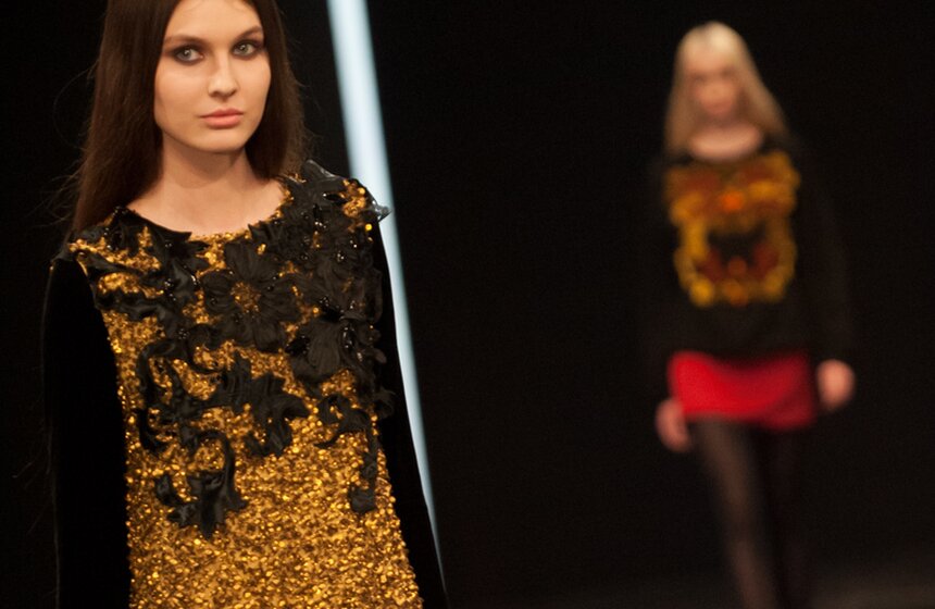 Неделя моды в Москве открылась показом Валентина Юдашкина 19 фото