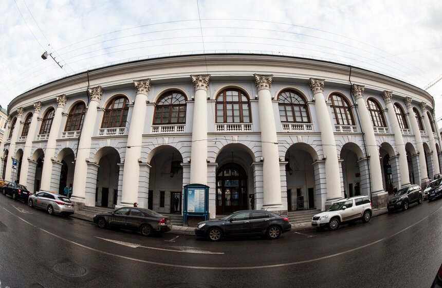 Неделя моды в Москве открылась показом Валентина Юдашкина 2 фото