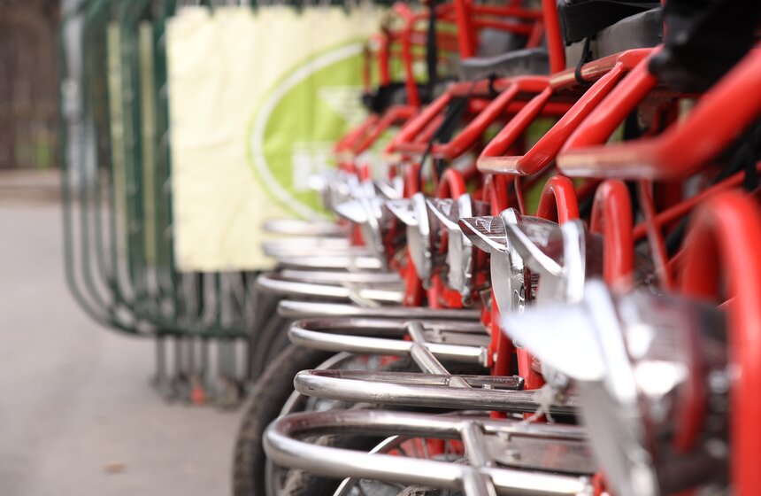 Парк "Сокольники" открыл пункты проката спортивного инвентаря 17 фото