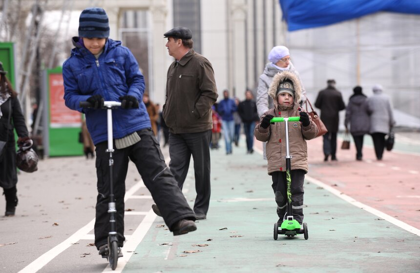 Парк "Сокольники" открыл пункты проката спортивного инвентаря 20 фото