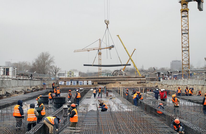 Мэр осмотрел ход строительства станции "Хорошевская" 8 фото