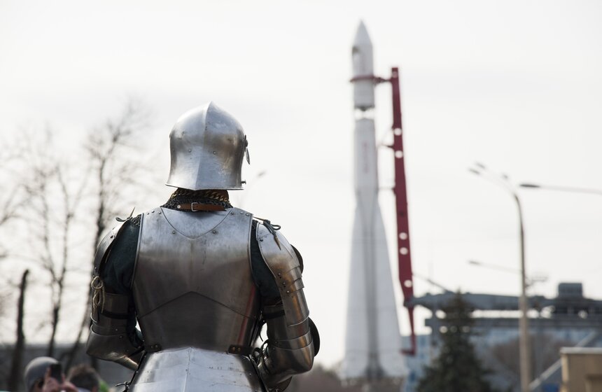 Шествие конных рыцарей на ВДНХ 18 фото