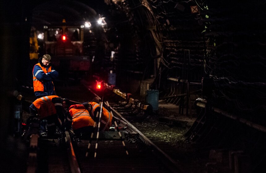 28 марта на ремонт закрылся центр Арбатско-Покровской линии 21 фото