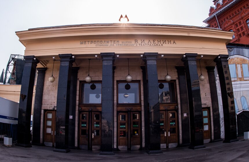 28 марта на ремонт закрылся центр Арбатско-Покровской линии 24 фото