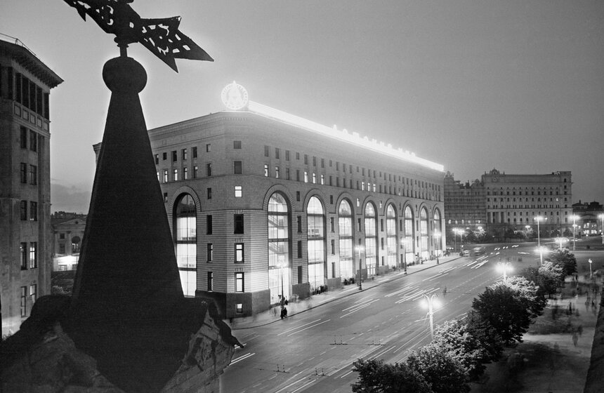 Каким Центральный детский магазин был до реконструкции 1 фото