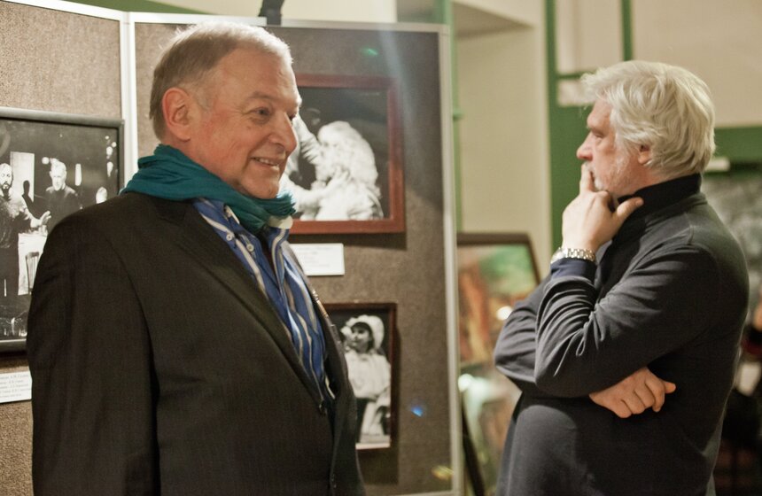 В МХТ открылась выставка к юбилею Иннокентия Смоктуновского 8 фото