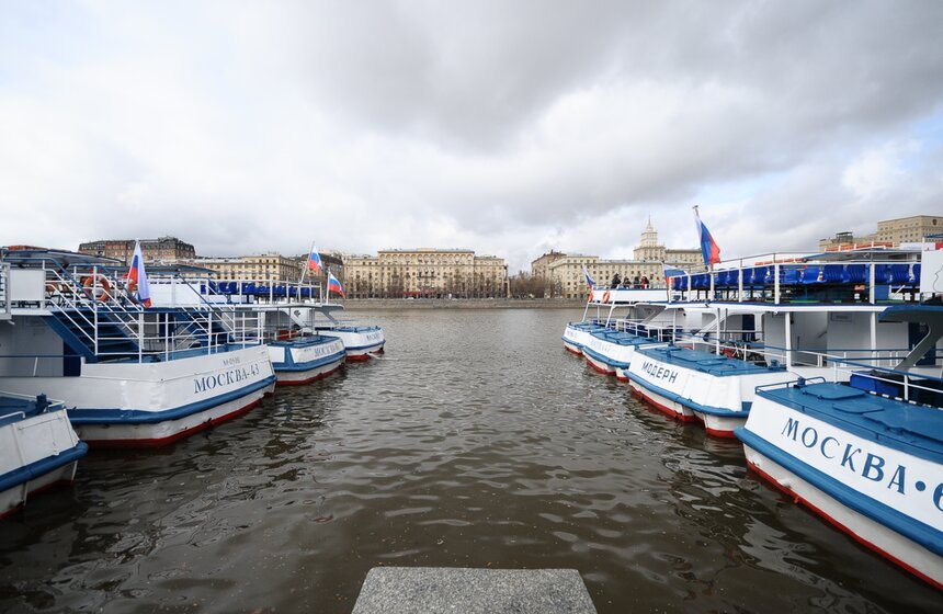 На причале парка Горького открыли пассажирскую навигацию 8 фото