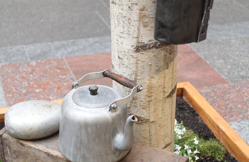 В ГУМе открылась выставка "Искусство фронту" 17 фото