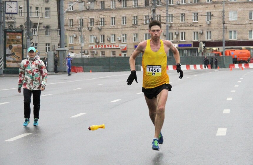 Вперед по жизни: Самые позитивные бегуны столицы 2 фото