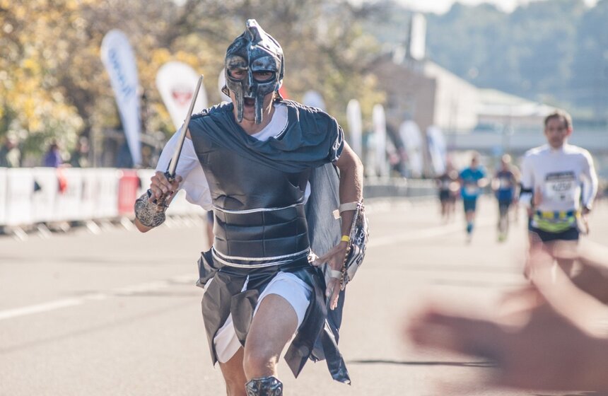 Вперед по жизни: Самые позитивные бегуны столицы 6 фото