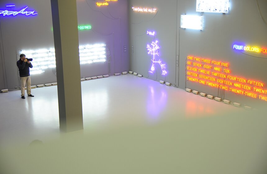 В МАММе открылась выставка Джозефа Кошута "Амнезия" 3 фото