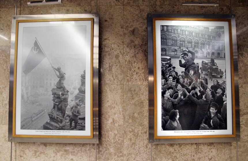 В галерее "Метро" открылась выставка фотографий ко Дню Победы 8 фото