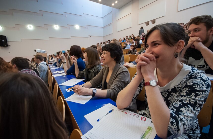 В столице прошел тотальный диктант 4 фото