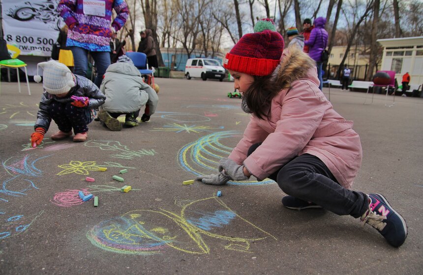 В парке Горького организовали благотворительный забег "Победа" 3 фото