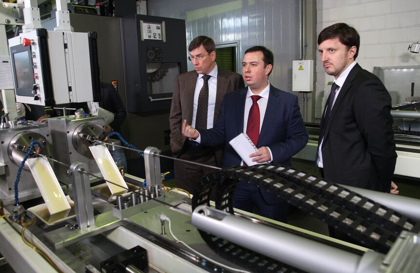 Сергей Собянин протестировал винтовки завода "Промтехнология" 4 фото