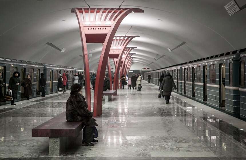 В Москве открылась новая станция метрополитена - "Алма-Атинская" 5 фото