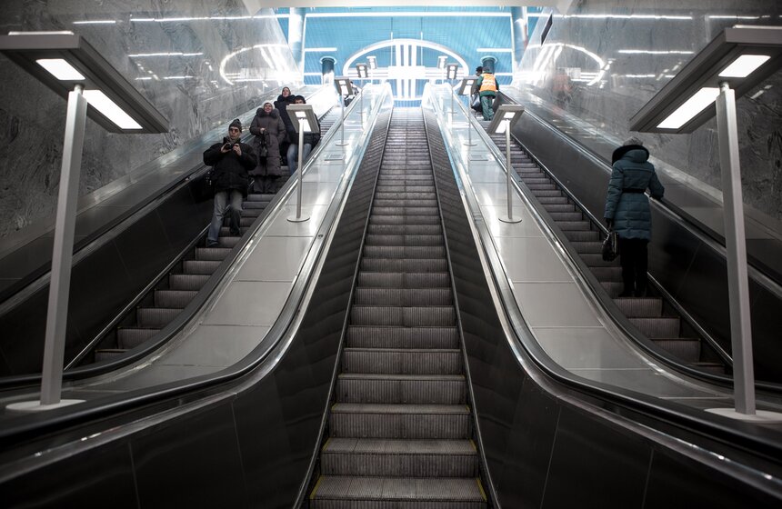 В Москве открылась новая станция метрополитена - "Алма-Атинская" 11 фото