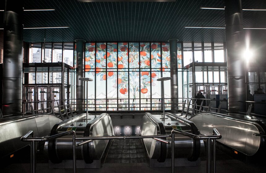 В Москве открылась новая станция метрополитена - "Алма-Атинская" 1 фото