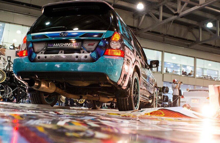 Открылась VII международная выставка "Московское Тюнинг Шоу" 9 фото