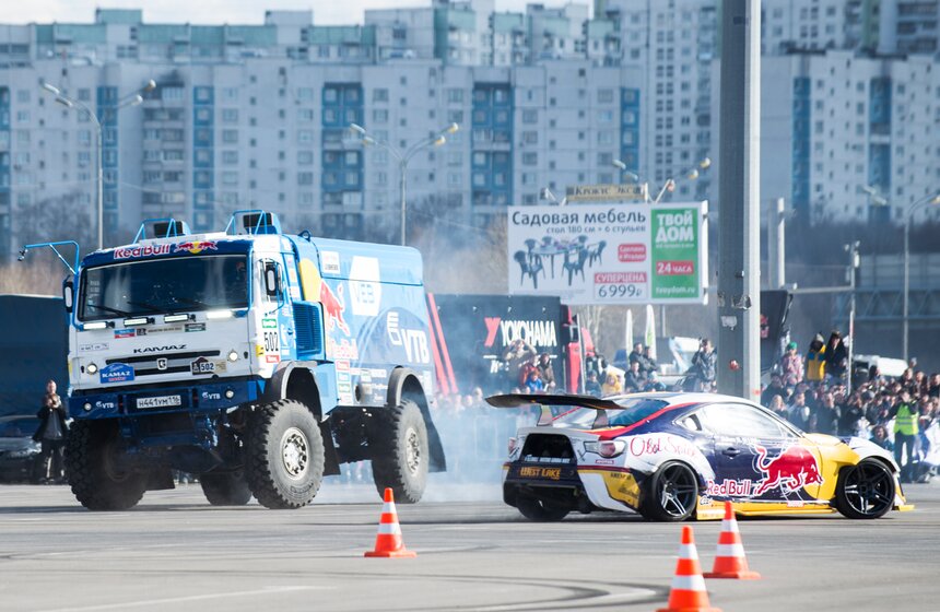 Открылась VII международная выставка "Московское Тюнинг Шоу" 21 фото