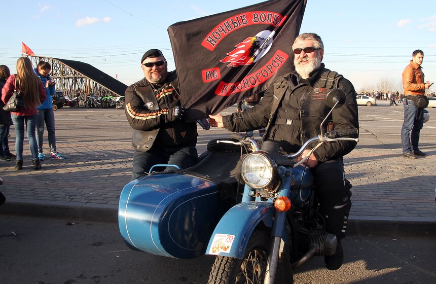 Столичные байкеры открыли новый мотосезон 23 фото