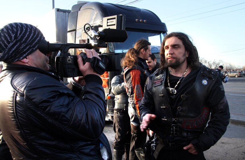 Столичные байкеры открыли новый мотосезон 26 фото