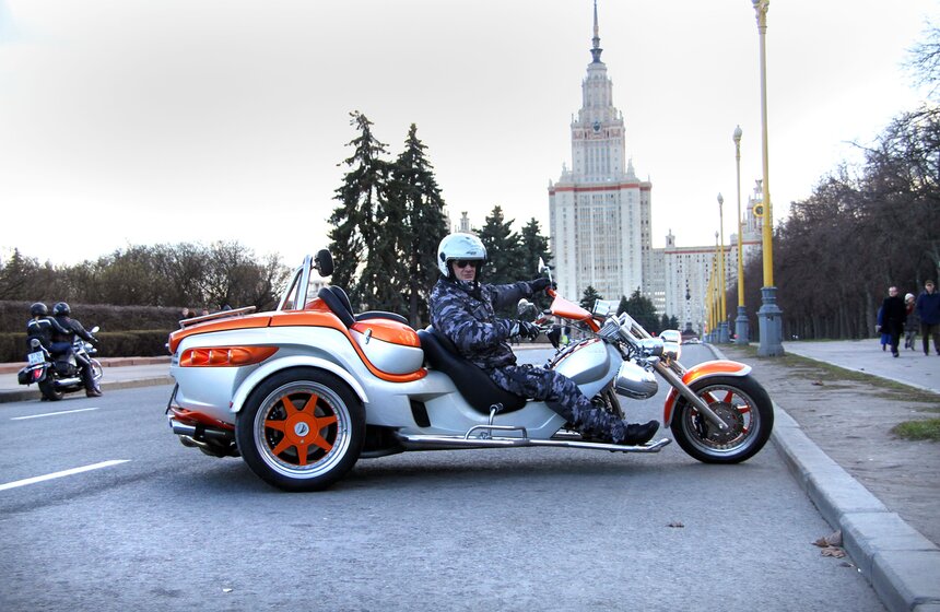 Столичные байкеры открыли новый мотосезон 15 фото