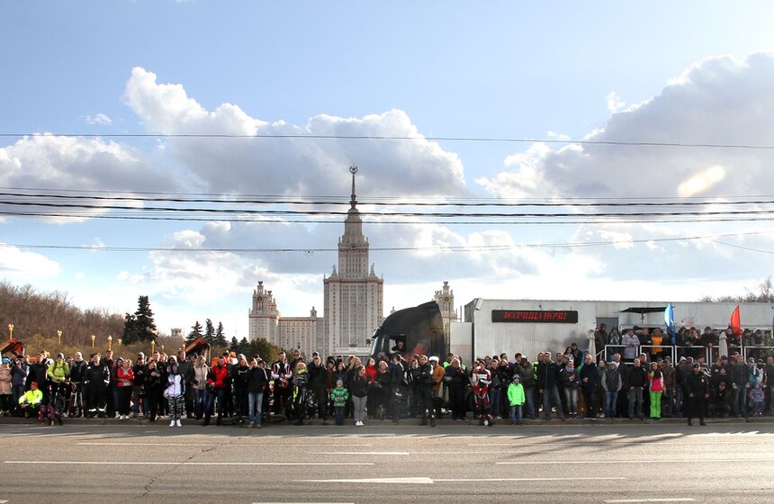 Столичные байкеры открыли новый мотосезон 3 фото